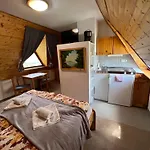 Hevizi Castrum Panzio 3*