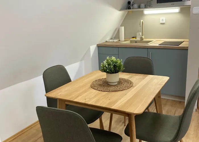 Hevizi Castrum Panzio Oda ve Kahvaltı 3*