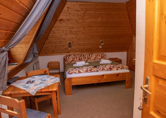 Hevizi Castrum Panzio ベッド・アンド・ブレックファスト